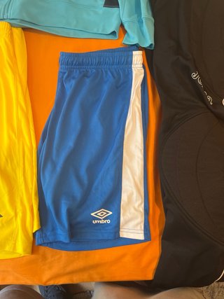 Confezione di abbigliamento sportivo