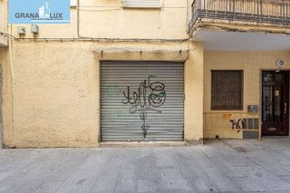 Local comercial en venta en Centro - Sagrario en Granada