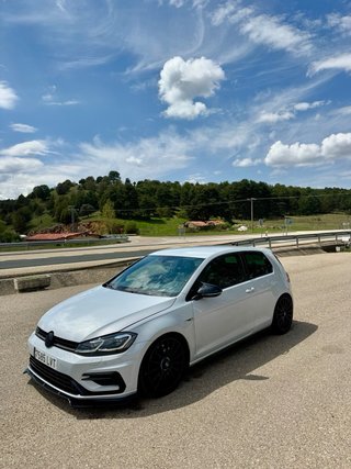 Golf R 310