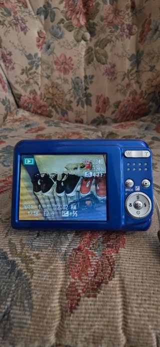 Fujifilm FinePix AV200 Blu