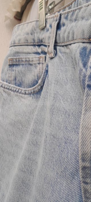 Pantalones vaqueros anchos Zara