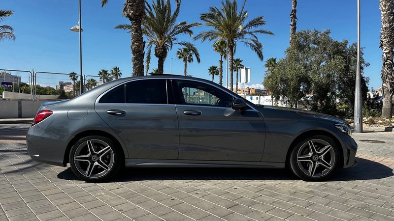 Mercedes-Benz Clase C 2019, foto 2