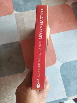 Una flor para otra flor: Las guerreras Maxwell 4