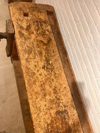 Mesa de carpintero antigua restaurada