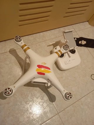 DJI Phantom 3 SE drone