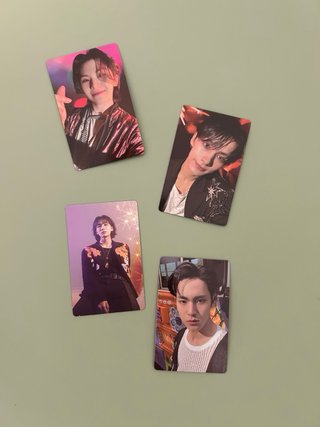 10 Photocards Kpop (Seventeen and TxT)