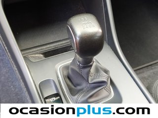 Volvo XC40 T3 115 kW (156 CV)