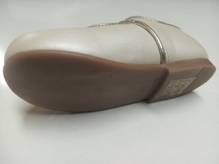 Zapatos piel bebé blanditos primeras calzaduras