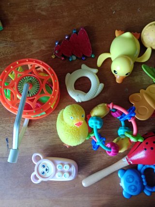 Lote juguetes de bebé