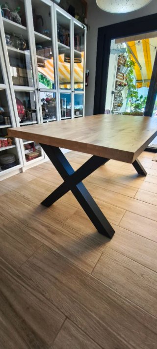 Mesa Comedor Madera y Metal Negra