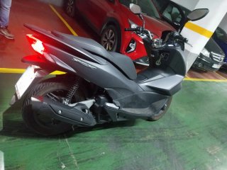 Honda PCX 125cc - ¡Como Nueva! 4000km