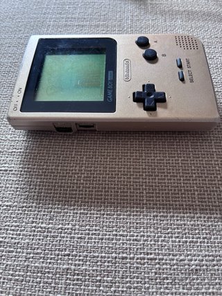 Nintendo Game Boy Pocket Gold metacrilato