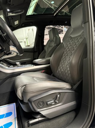 Audi SQ7 2020 BLACK LINE