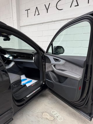 Audi SQ7 2020 BLACK LINE