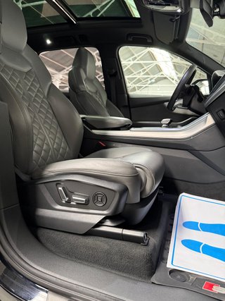 Audi SQ7 2020 BLACK LINE