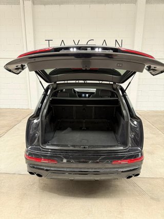 Audi SQ7 2020 BLACK LINE