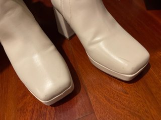 Botas altas blancas Bershka