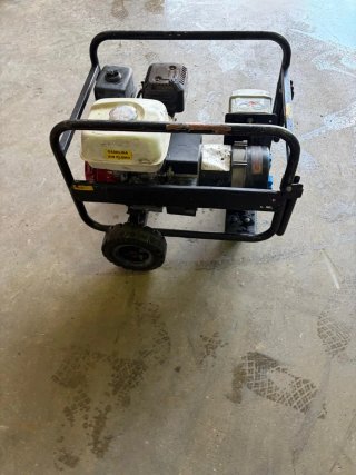 Generador Honda GX200