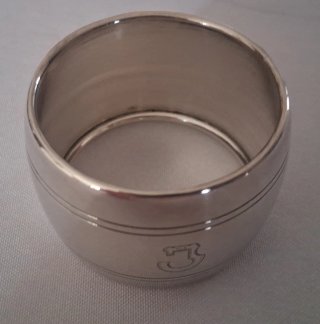 Anillos para servilletas plateados