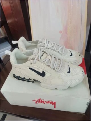 Nike Air Zoom Spiridon Cage 2 Stussy Fossil 38