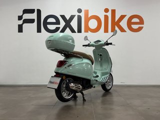 Vespa Primavera 125