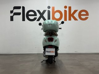 Vespa Primavera 125
