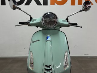 Vespa Primavera 125