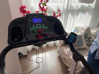 Cinta de correr Cecotec 1000W