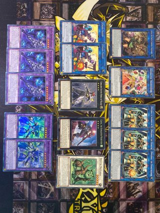 YUGIOH DECK - GUERRERO MAGNÉTICO / MAGNET WARRIOR