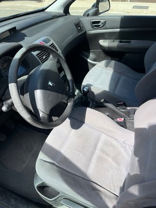 Peugeot 307 2003