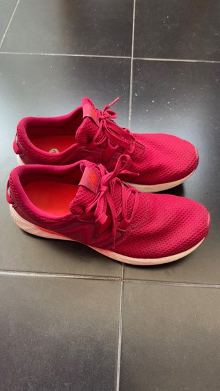 New Balance Free Foam Rojo