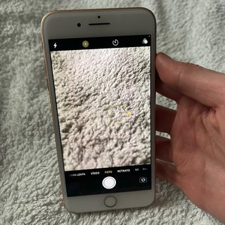 iPhone 8 Plus 64GB Oro