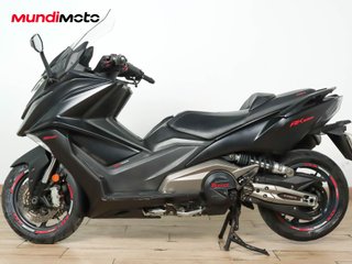 KYMCO AK 550
