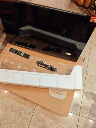Televisor TCL QLED 32 Android TV Modelo TCL 32S4K