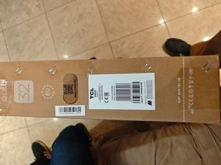 Televisor TCL QLED 32 Android TV Modelo TCL 32S4K