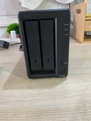 NAS Synology DS723+ 24TB (2x 12TB) servidor