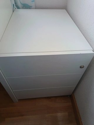 Cajonera de oficina con llave