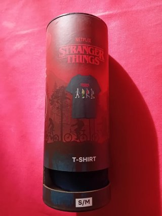 T-shirt Stranger Things taglia S/M