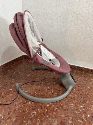 Mecedora eléctrica para bebé