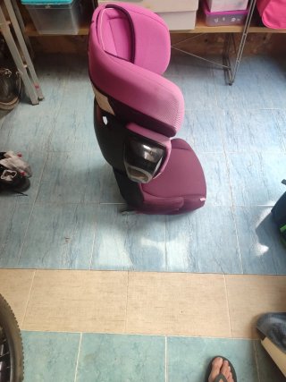 Silla de coche Cybex rosa y morada