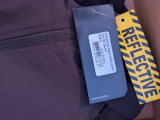 NUEVA Chaqueta SPECIALIZED DEFLECT HYBRID