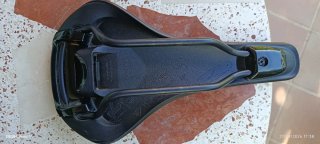 Sillín Fizik Taiga Negro