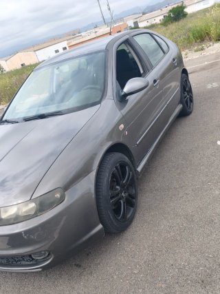 SEAT Leon 2004