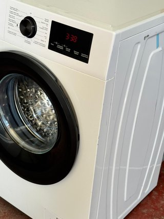 LAVADORA HISENSE DE 8 KILOS EN BLANCO
