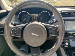 Jaguar XE 2015
