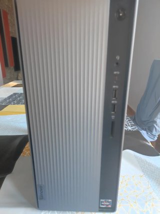 Lenovo IdeaCentre 5 14ARE05 AMD 5.