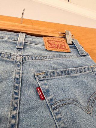 Pantalón Levi's campana azul W25 L28