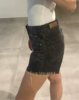 Shorts Levi's 32 vintage negros