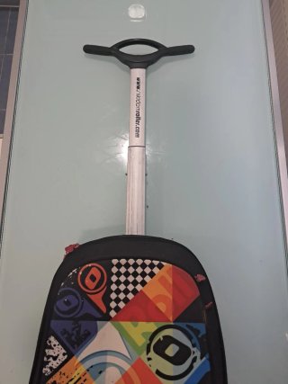 Mochila infantil con ruedas