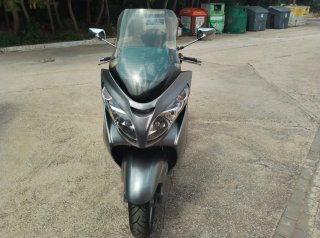 Suzuki Burgman 400 Gris